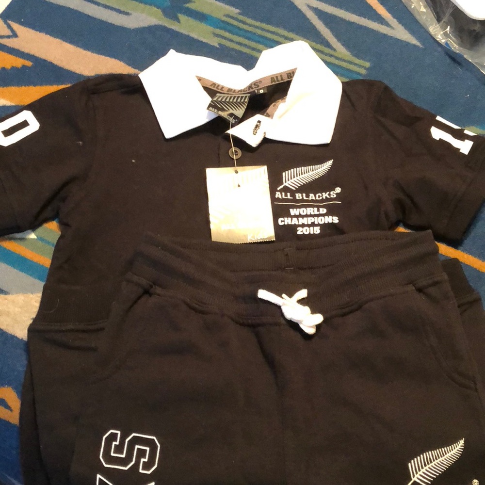 New Zealand All Blacks kids “kit”